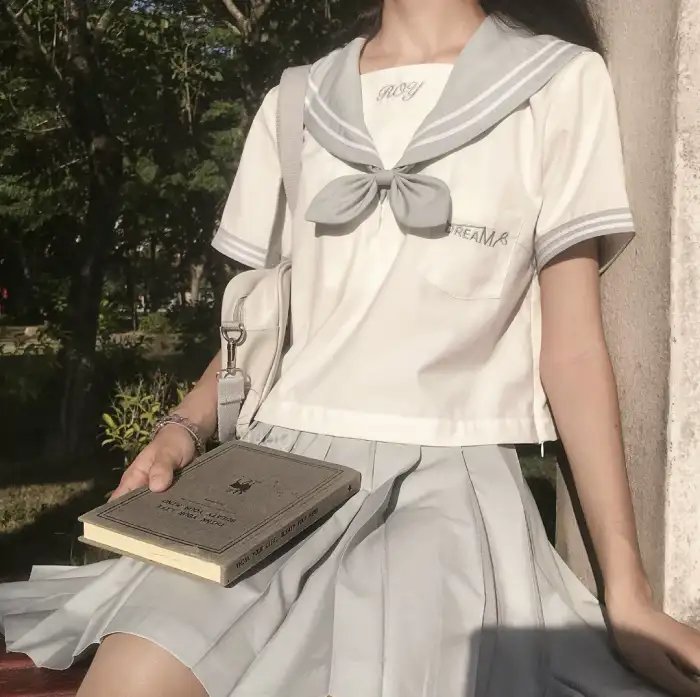上海的黑玫瑰 海报