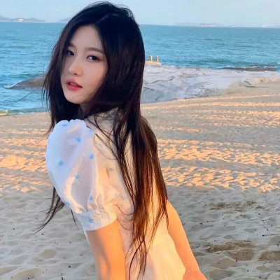 营地藏身处 海报