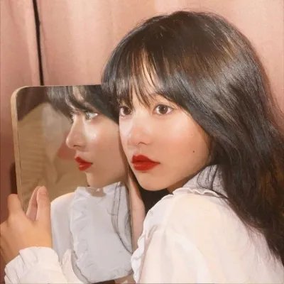 白色的女人 海报